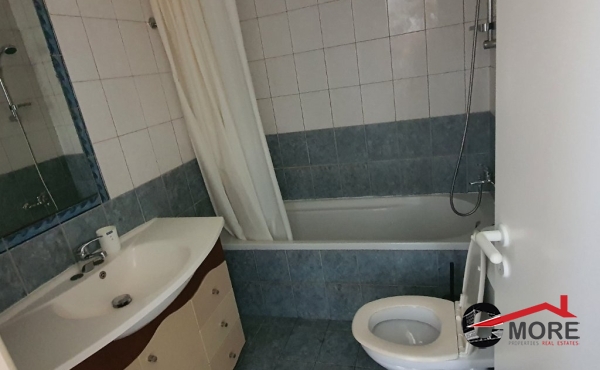 IMG-de7698f9dfb6e8a8015a39c779fb4d95-V