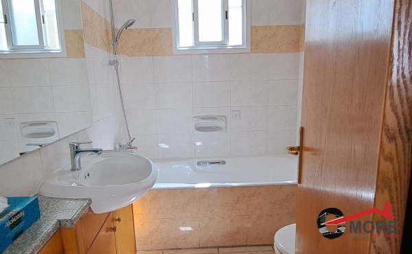 IMG-9ea846b63bcbb57aadc249ac5d8bb638-V