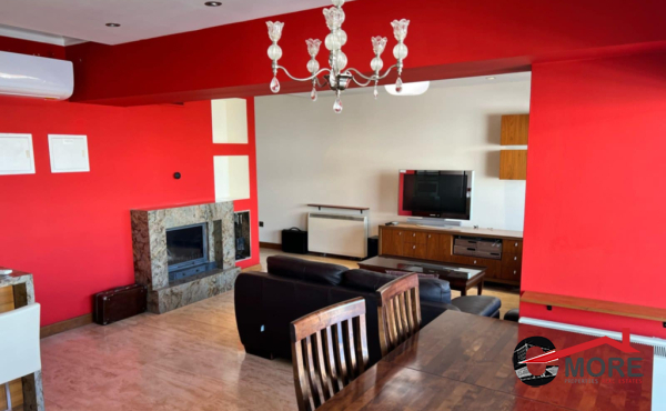 28411650-36d2-4f46-b9c4-2782fb788371