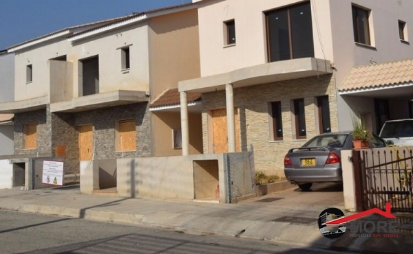 241892108_390685299096740_5911658787792045172_n